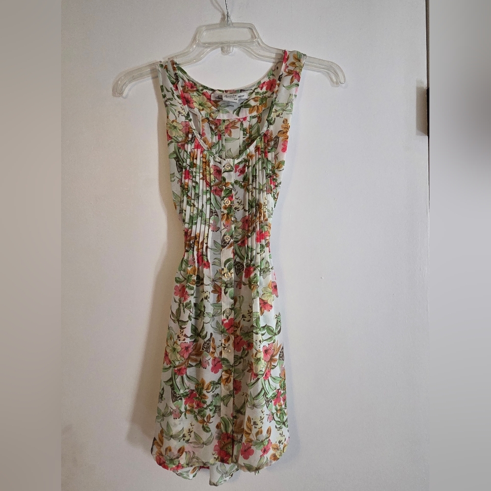 Floral Sleeveless Summer Top in White with Pink & Green Floral Print